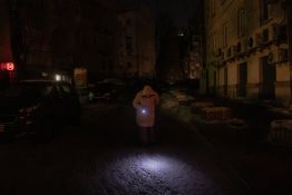 Ukraine : 600.000 personnes ont quitté Kiev, privée de chauffage et d'électricité par les frappes russes