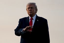 Trump veut lever des sanctions sur le pétrole pour réduire les prix