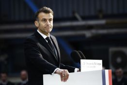 Macron a parlé à Trump et l'Iranien Pezeshkian avant de se rendre à Chypre
