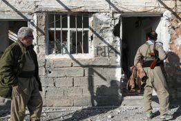 Téhéran frappe des groupes d'opposition iraniens dans le Kurdistan irakien