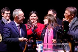 Municipales en France: la gauche conserve Paris et Marseille, à un an de la présidentielle
