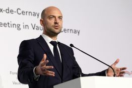 Barrot: les journalistes ne doivent «jamais» être pris pour cible