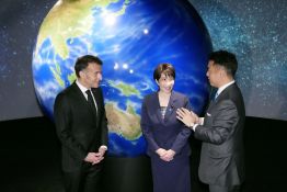 Macron reçu par l'empereur à la fin de sa visite au Japon