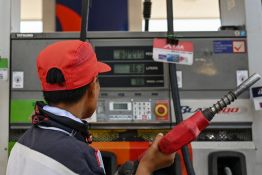 Cessez-le-feu en Iran: le pétrole plonge sous 100 dollars, envolée des Bourses d'Asie