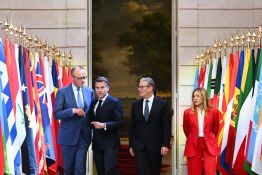Les «non-belligérants» préparent une mission de sécurisation du détroit d'Ormuz, appelant à sa «pleine réouverture»