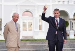 Aux Bermudes, Charles III confronté à l'histoire de l'esclavage