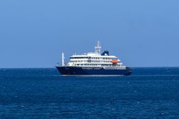 Hantavirus: le navire de croisière Hondius achève son voyage aux Pays-Bas