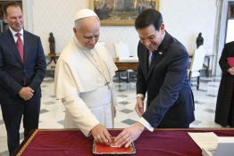Rubio et le pape Léon XIV jouent l'apaisement