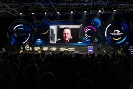 SpaceX lance la dernière version de sa fusée Starship avant son entrée en Bourse