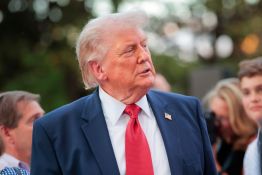 Trump participera au sommet du G7 en France en juin (responsable Maison Blanche)