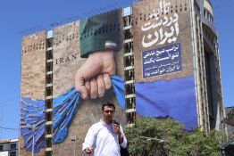 L'Iran attend des «actes» des États-Unis, JD Vance évoque des «progrès»