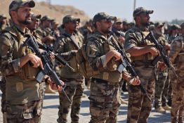 En Irak, deux groupes cèdent à la pression américaine pour remettre leurs armes