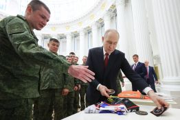 Les frappes ukrainiennes de drones visent à «diviser» la société russe, dit Poutine