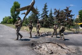 Attaque ukrainienne contre Saint-Pétersbourg, Kiev dément la chute d'une ville-clé