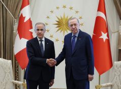 Le Premier ministre canadien en visite en Turquie