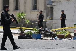 Attentats à Damas: les autorités accusent l'EI, découvrent une cache d'explosifs