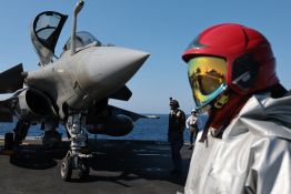 L'Ukraine compte acquérir 16 avions Rafale et des batteries antiaériennes