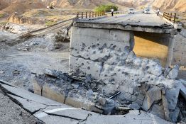 Les États-Unis bombardent à nouveau l'Iran après la mort de deux de leurs soldats