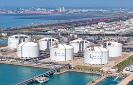 Le gaz européen au plus haut depuis 2022, le pétrole hésite