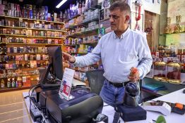 Entre Dubaï et l'Iran, des liens économiques difficiles à rompre malgré la guerre