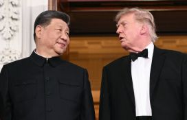 Xi, reçu avec tous les égards par Trump, prône la coexistence pacifique