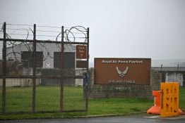 Royaume-Uni: plusieurs arrestations après un «incident majeur» près d'une base utilisée par l'US Air Force