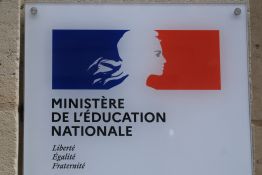 Blocages de lycées: en île-de-France, plus de 800 interpellations, 85% de mineurs