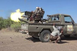 Yémen: les Houthis affirment avoir visé un QG militaire au sein du palais présidentiel à Aden