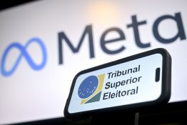 Brésil: Lula et Bolsonaro veulent se disqualifier, les réseaux sociaux en cause