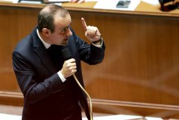 France: le Premier ministre reçoit les syndicats, avant de nouvelles manifestations