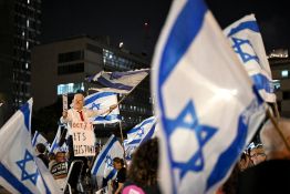 Netanyahou avertit l'Iran de ne pas tenter de perturber les législatives en Israël