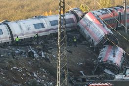 L'Espagne entame un deuil de trois jours après la catastrophe ferroviaire