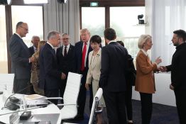 Le G7 fait monter la pression contre Moscou pour arrêter la guerre avec l'Ukraine