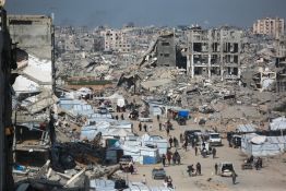 L'armée israélienne intensifie ses opérations à Gaza, 30 morts selon les secours