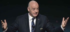 Fifa: trois confédérations désavouent Infantino