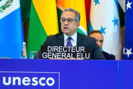 Khaled el-Enany, un égyptologue adepte du «consensus», à la tête de l'Unesco