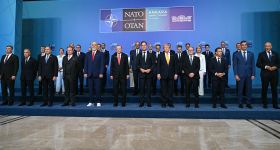 Le sommet de l'OTAN vire aux tensions