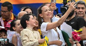 María Corina Machado rallume l’espoir des exilés vénézuéliens