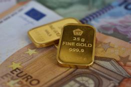 L’or flambe à un nouveau record mondial