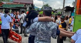 Séisme aux Philippines: au moins 15 morts et de nombreux bâtiments effondrés