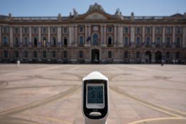 Sous une chaleur record, la France entre suée et ruée sur la climatisation