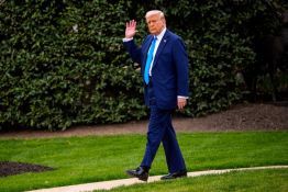 Trump dit qu'il pourrait se rendre en Arabie saoudite dès le mois prochain