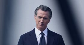Gavin Newsom, l'ambitieux gouverneur de Californie à l'épreuve des manifestations