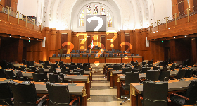 Le Parlement noie l’économie et «oublie» les armes…