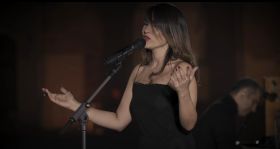 Parastoo Ahmadi chante la résistance face à la tyrannie iranienne