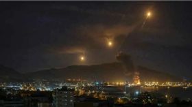 Les hostilités entre l'Iran et Israël suspendues, les menaces persistent