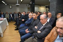 Crise économique et dépôts bancaires: un débat sur les réformes et les droits des déposants à Aley