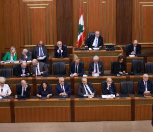 Le Parlement renouvelle sa confiance au gouvernement de Nawaf Salam