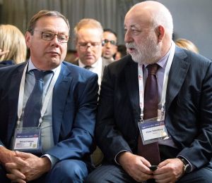 Sanctions: Ousmanov et Fridman, les oligarques russes que veulent épargner Paris et Luxembourg