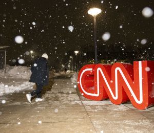 Trump veut empêcher CNN et d'autres médias de venir à la Maison-Blanche